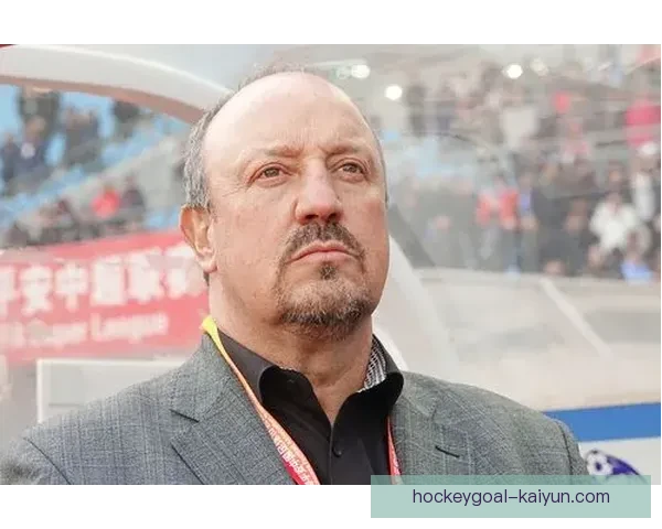 贝尼特斯再展教练魅力，球队在关键比赛中表现亮眼