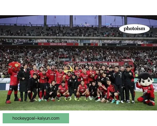 首尔世界杯体育场迎来K联赛新赛季，球迷期待精彩对决与球队的表现亮眼