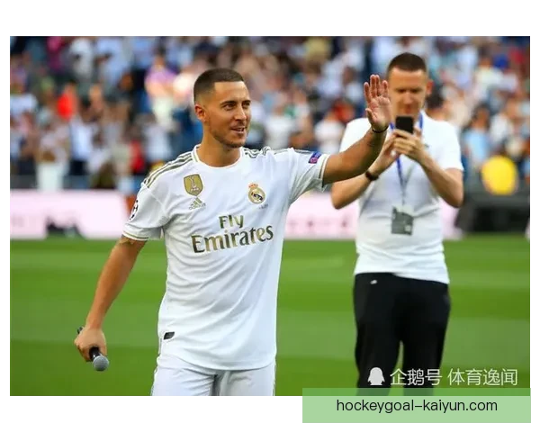 足球球员转会市场分析：多家俱乐部动作频繁，表现值得关注