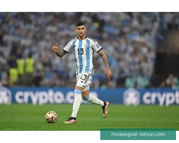 齐达内经典对决再现，展现足球艺术与战术智慧